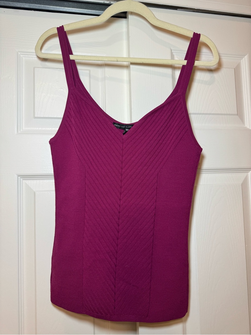 White House Black Market Magenta V-Neck Knit Tank